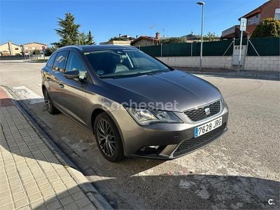 Usado Seat Leon ST CONNECT 150 HP (110 kW) 2016 Cinzento Carrinha