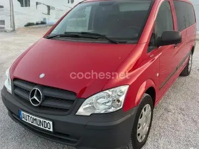 Usado Mercedes V200 Marco Polo 136 CV (100 kW) 2014 Rojo Monovolumen