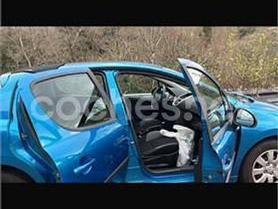 Usado Peugeot 207 95 CV (69 kW) 2008 Azul Berlina