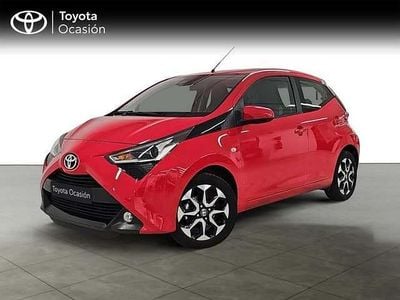 Rojo Usado 2021 Toyota Aygo X-play Utilitario | 12.890 € (Precio justo)