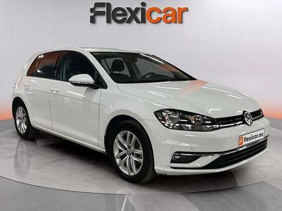 Usado VW Golf VII Advance 125 CV (91 kW) 2017 Blanco Berlina