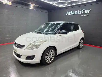 Usado Suzuki Swift GL 95 CV (69 kW) 2012 Blanco Utilitario