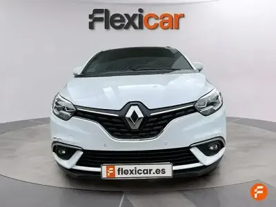Usado Renault Scénic Zen 120 CV (88 kW) 2019 Blanco