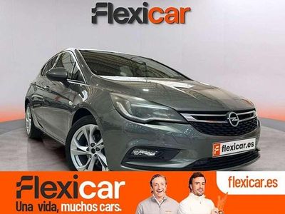 Usado Opel Astra Dynamic 125 CV (91 kW) 2017 Gris Utilitario