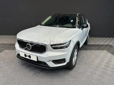 Usado Volvo XC40 Core 129 CV (94 kW) 2022 Blanco SUV
