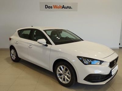 Usado Seat Leon Style 116 CV (85 kW) 2025 Blanco Berlina