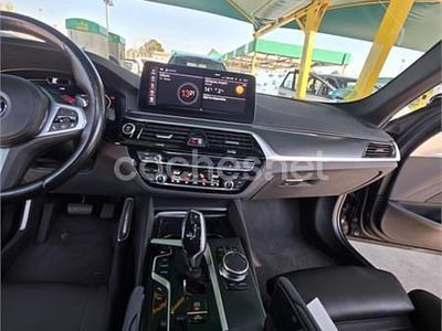 Usado BMW 530 M Sport 286 CV (210 kW) 2023 Negro Familiar