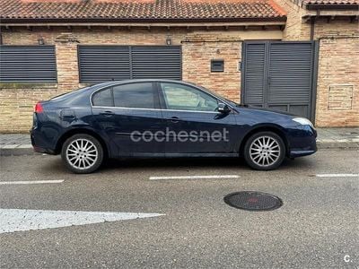 Azul Usado 2007 Renault Laguna III Dynamique Berlina | 4500 € (Precio justo)