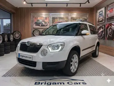 Usado Skoda Yeti Experience 140 CV (102 kW) 2011 Blanco SUV