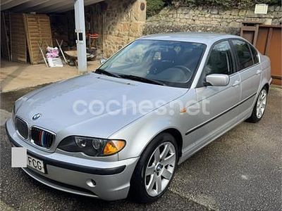 Begagnad BMW 330 184 HK (135 kW) 2002 Grå Sedan