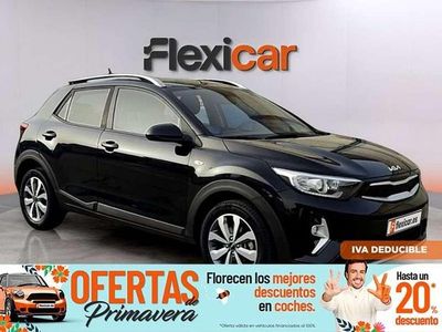 Usado Kia Stonic 101 CV (74 kW) 2022 Negro SUV