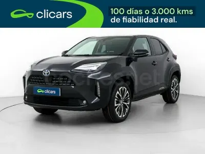 Usado Toyota Yaris Cross Style 116 CV (85 kW) 2022 Negro SUV