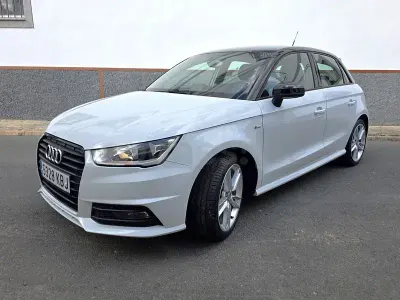 Usado Audi A1 Sportback Attraction 116 CV (85 kW) 2017 Blanco Utilitario