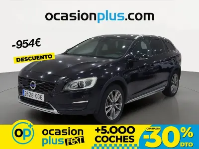 Usado Volvo V60 CC Momentum 150 CV (110 kW) 2017 Negro Familiar