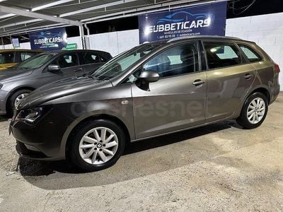 Usado Seat Ibiza ST Style 105 CV (77 kW) 2015 Gris / plata Familiar
