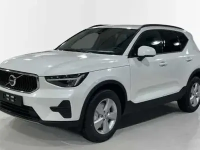 Nuevo Volvo XC40 163 CV (119 kW) 2026 Blanco SUV