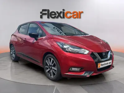 Usado Nissan Micra Acenta 92 CV (67 kW) 2022 Rojo Utilitario