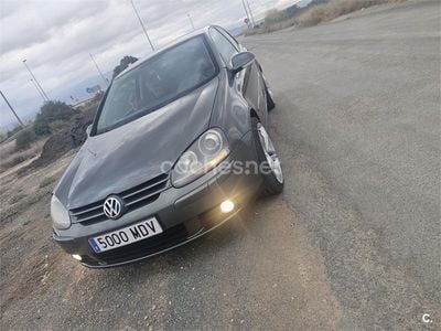 VW Golf V