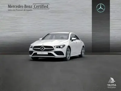 Usado Mercedes CLA180 AMG line 136 CV (100 kW) 2023 Blanco Berlina
