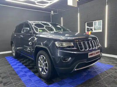 Usado Jeep Grand Cherokee Limited 250 CV (183 kW) 2015 Gris / plata SUV