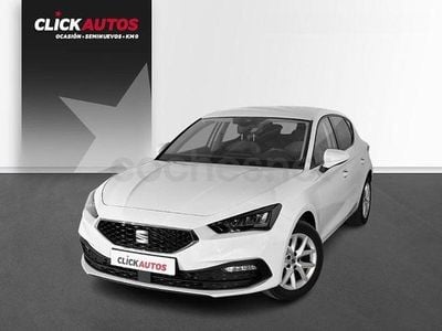 Usado Seat Leon Style 130 CV (95 kW) 2024 Blanco Berlina