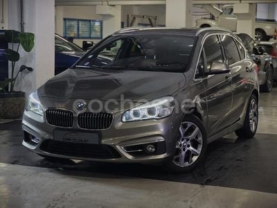 Beige Usado 2015 BMW 225 Luxury Line Familiar | 10.990 €