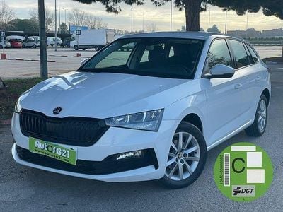 Usado Skoda 110 R Sport 150 CV (110 kW) 2021 Blanco Berlina