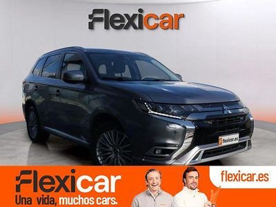 Usado Mitsubishi Outlander P-HEV 224 CV (164 kW) 2019 Gris