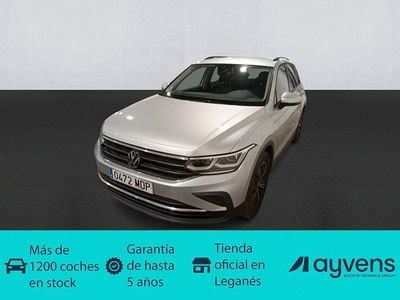 Usado VW Tiguan Life 122 CV (89 kW) 2023 Gris SUV