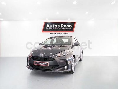 Usado Toyota Yaris Edition 125 CV (91 kW) 2024 Negro Utilitario