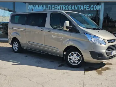 Usado Ford Tourneo Custom Limited 125 CV (91 kW) 2013 Beige Van