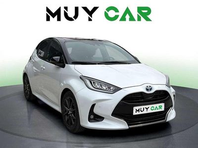 Usado Toyota Yaris Hybrid Style 116 CV (85 kW) 2022 Blanco Utilitario