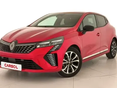 Usado Renault Clio Techno 99 CV (72 kW) 2025 Rojo Utilitario