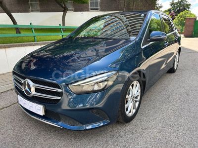 Mercedes B200