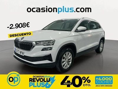 Usado Skoda Karoq Selection 115 CV (84 kW) 2024 Blanco SUV
