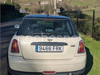 Usado Mini ONE 90 CV (66 kW) 2007 Beige Utilitario
