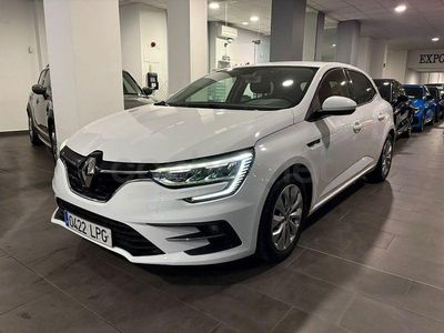Usado Renault Mégane IV Life 115 CV (84 kW) 2021 Blanco Berlina