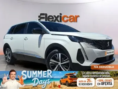 Usado Peugeot 5008 Allure 130 CV (95 kW) 2024 Blanco SUV