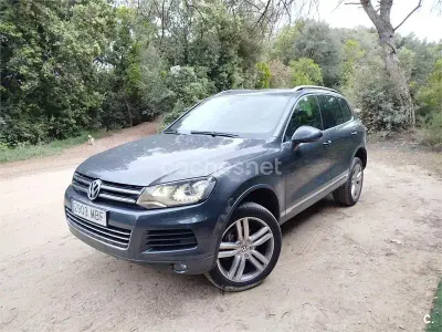 Second-hand VW Touareg 245 CP (180 kW) 2014 Gri SUV
