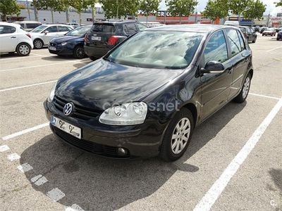 Usado VW Golf VI 105 CV (77 kW) 2008 Negro Utilitario