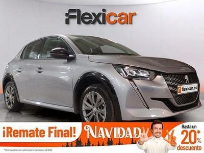 Gris Usado 2022 Peugeot e-208 Allure Utilitario | 17.490 € (Buen precio)