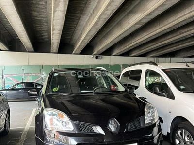 Usado Renault Koleos Dynamique 150 CV (110 kW) 2009 Negro SUV