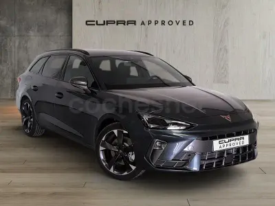 Usado Cupra Leon 204 CV (150 kW) 2025 Gris / plata Familiar