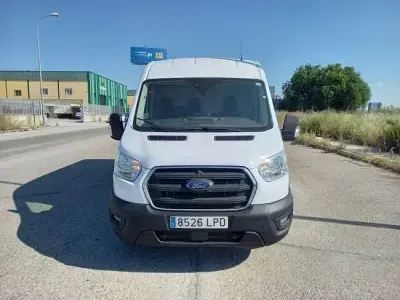 Usado Ford Transit Trend 131 CV (96 kW) 2021 Blanco Berlina