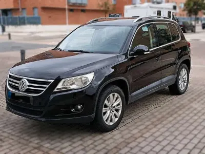 Usado VW Tiguan 140 CV (102 kW) 2011 Negro SUV