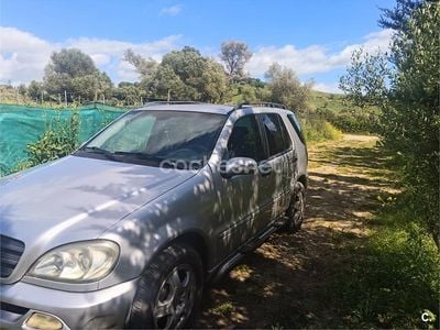 Usado Mercedes ML270 Edition 163 CV (119 kW) 2003 Gris / plata SUV
