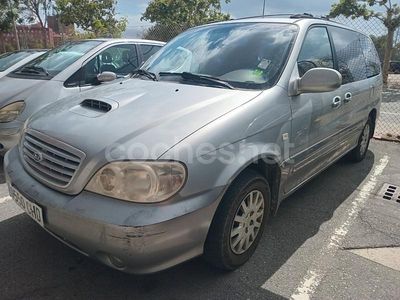 Usado Kia Carnival EX 144 CV (105 kW) 2003 Gris / plata Monovolumen