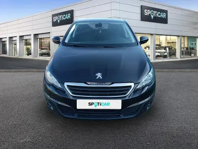 Usado Peugeot 308 Active 130 CV (95 kW) 2017 Negro Berlina