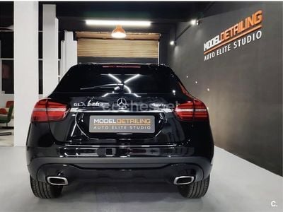Mercedes GLA220