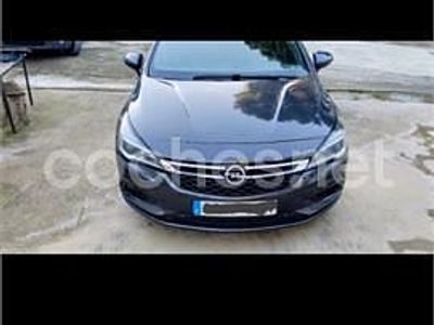 Gris / plata Usado 2016 Opel Astra Selective Berlina | 8000 € (Precio justo)